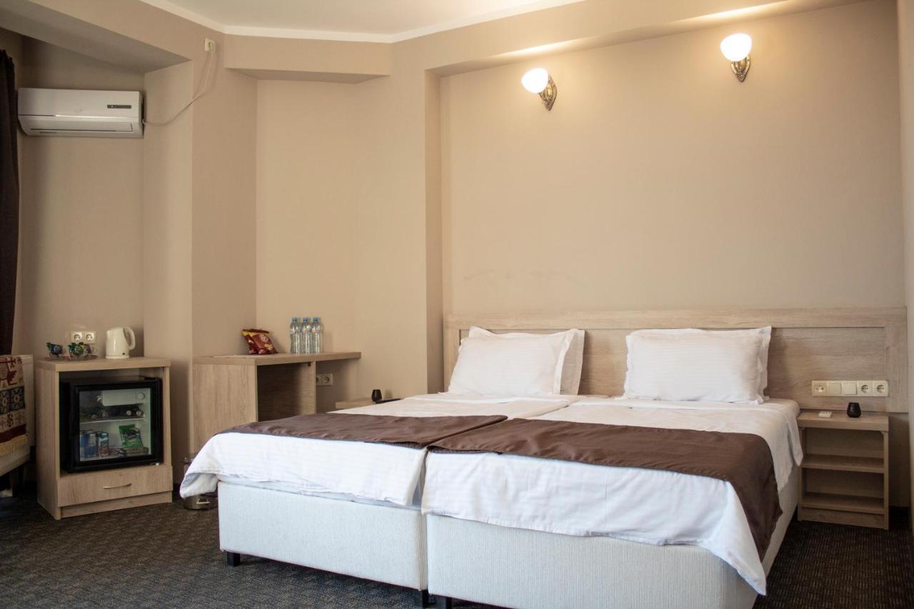 Degustarium Hotel ティビリシ エクステリア 写真